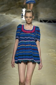 celebrity_city_Kenzo_Paris_Fashion_Show_153.jpg