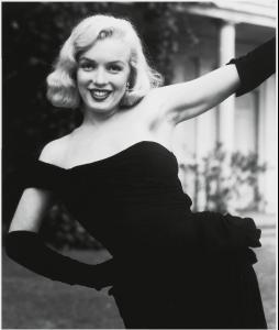 28245_MarilynMonroe_TheAsphaltJunglePhotoshoots_6_1950_02_122_232lo.jpg