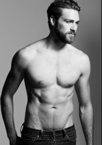 Kult_Model_Jannik_Knopp-5_26.jpg
