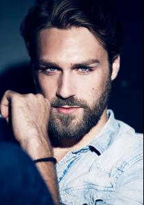 Kult_Model_Jannik_Knopp-5_1.jpg