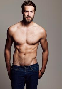 Kult_Model_Jannik_Knopp-5_25.jpg