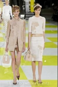2012_10_03_09_04_33_louis_vuitton_3210.jpg