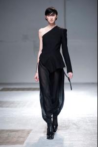 Nicolas_Andreas_Taralis_Spring_2013_su9_XQi_G8fznx.jpg