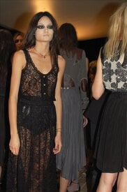 th_Kate_Sylvester_Backstagw_DSC_0929_1_dragged_froc.jpg