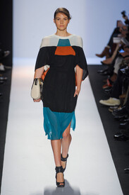 BCBG_Max_Azria_Fall_2012_Fp_GVqw_Yu6swx.jpg