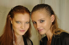 Guy_Laroche_Spring_2012_Backstage_d_OFnu_Lf_REzpx.jpg