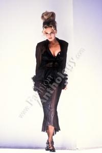 mugler_ws92_032_FashionAnthology.jpg