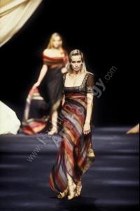 dior_hcs94_068_FashionAnthology.jpg