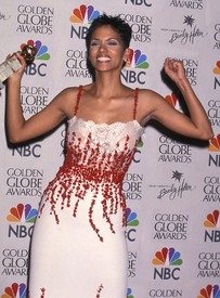 HalleBerry57thAnnualGoldenGlobeAwards01.24.200320.jpg