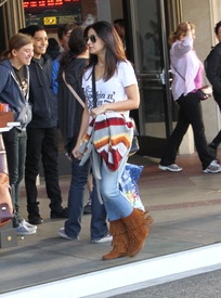 echriqui0112113BZNimage7.jpg