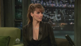 Amanda_Peet_Late_Night_Fallon_2009_11_13_3.jpg