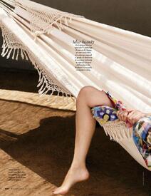 Elle_Italy_2015-010116.jpg