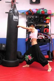 Bai Ling does some martial arts training in L.A. 16.12.2014_19.jpg