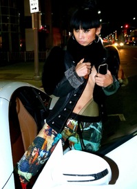 Bai Ling out and about in L.A. 18.12.2014_11.jpg