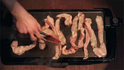 9RAkXE6.gif