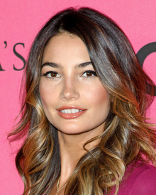 tduid300011_LilyAldridge.jpg