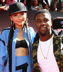 Zendaya_50.jpg