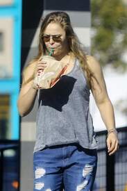 rrousey201215BZNimage1.jpg