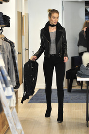 rhw021215BZNimage25.jpg
