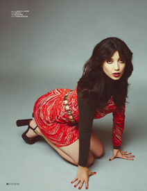 Daisy-Lowe-by-Louie-Banks-11.jpg