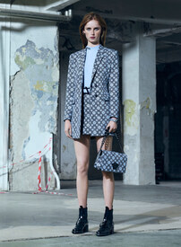 versace-pre-fall-2016-lookbook-29.jpg
