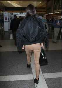 5663f44d6c222_MirandaKerrMirandaKerrCatc