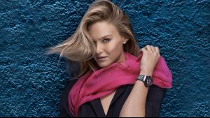 5683e60d1d9d0_BarRefaeli-HublotBigBangSu