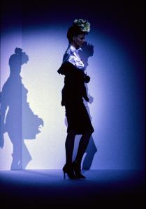 THIERRY-MUGLER-FALL-1995-RTW-48-LINDA-EVANGELISTA.jpg