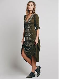 free-people-green-embroidered-fable-dress-product-1-26893113-3-201947190-normal.jpeg