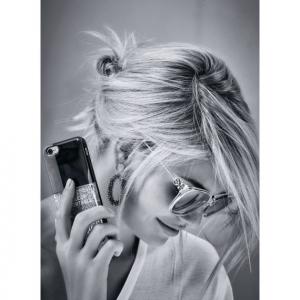 iphone-cover.thumb.jpg.11cc2533c1eabc946