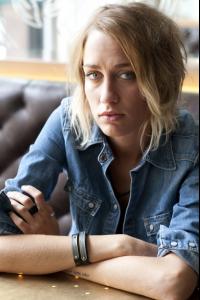 kinopoisk.ru-Ruta-Gedmintas-1974645.thum