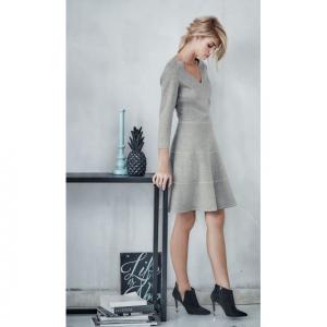 kleid_013.thumb.jpg.f5f00d05f050c9af8bfa