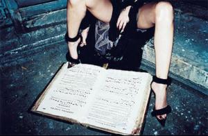 2001_EllenVonUnwerth_3_0013.jpg