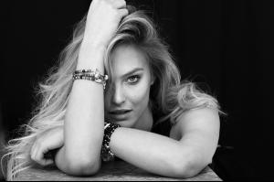 569635d9d80f1_BarRefaeli-ScaliBracelet20