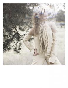 56a69ee5efb56_Tessapolaroid2.thumb.jpg.c