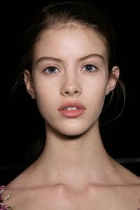 56a73275283e6_GiambattistaValliSpring201