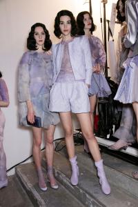56a885888854e_ArmaniPriveSpring2016Backs