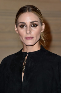 56aa0a9490be2_OliviaPalermoValentinoFron