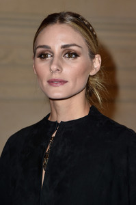 56aa0aa76c88a_OliviaPalermoValentinoFron