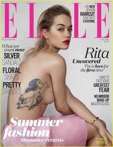 Rita Ora hold it.jpg