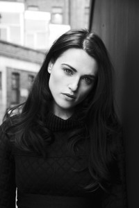 56ae4eb0e6d3b_Katie_McGrath-lovely(15).t