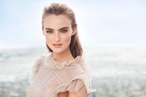 Clarins-Spring-2016-Instant-Glow-Collect
