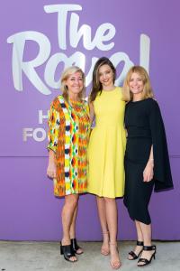 MIrandaKerr-RoyalHospitalForWomen-171215