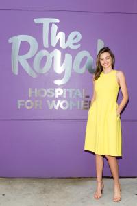 MIrandaKerr-RoyalHospitalForWomen-171215