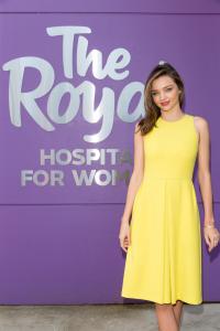 MIrandaKerr-RoyalHospitalForWomen-171215