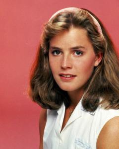 elisabeth-shue-elisabeth-shue-37521322-4