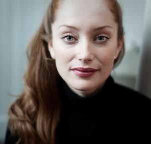 kinopoisk.ru-Lotte-Verbeek-2710762.thumb