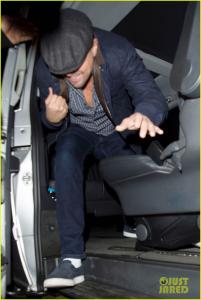 leonardo-dicaprio-lukas-haas-party-london-26.jpg