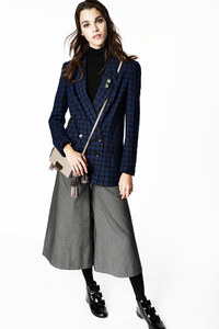 08-zac-zac-posen.thumb.jpg.44428fea18728