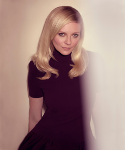 56b7b7280d4f1_KirstenDunst(9).thumb.jpg.